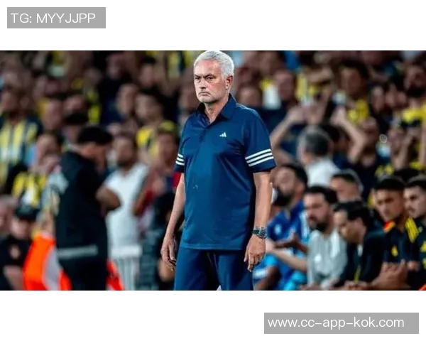 本菲卡人手紧缺穆帅执教后四场均有U23球员替补出战 本菲卡人手紧缺穆帅执教后四场均有U23球员替补出战