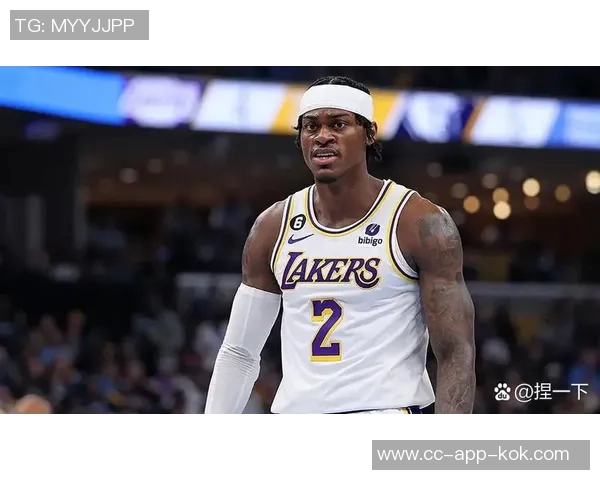 浓眉挡拆展现强大防守弗拉格精准三分助攻球队逆转局势